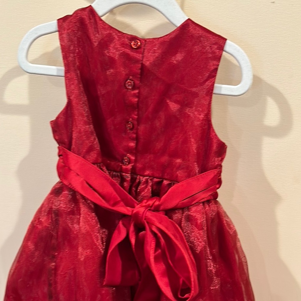 Red Sleeveless Scoop Neck A-Line Dress for Weddings - Picture 4 of 4